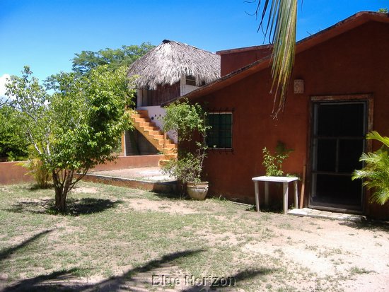 Rancho El Macahuite house & caba�a.jpg