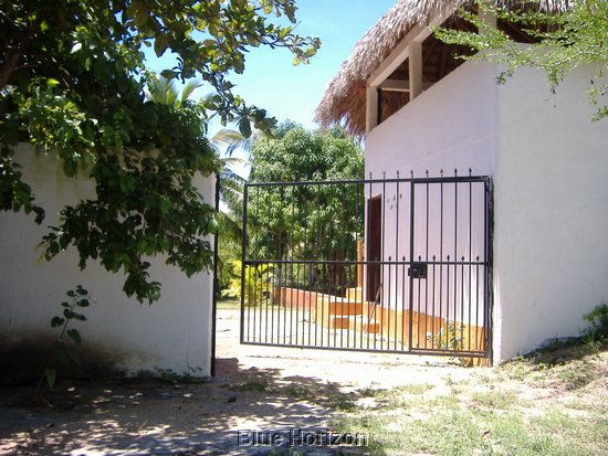 Rancho El Macahuite main entrance.jpg